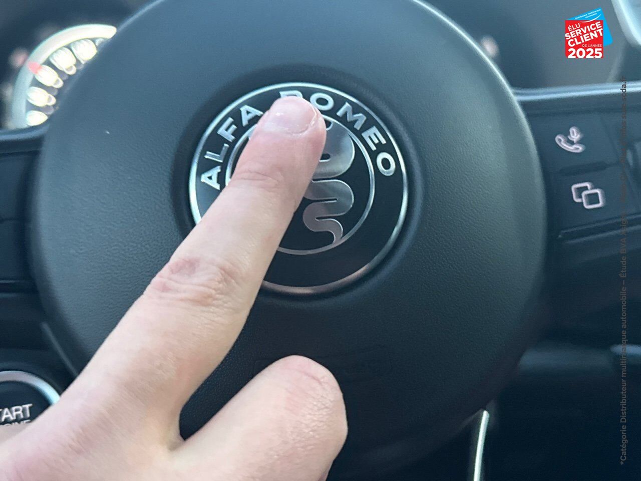 Véhicule neuf ALFA ROMEO TONALE 1.5 HYBRID 160CH VELOCE TCT chez Fiat Strasbourg