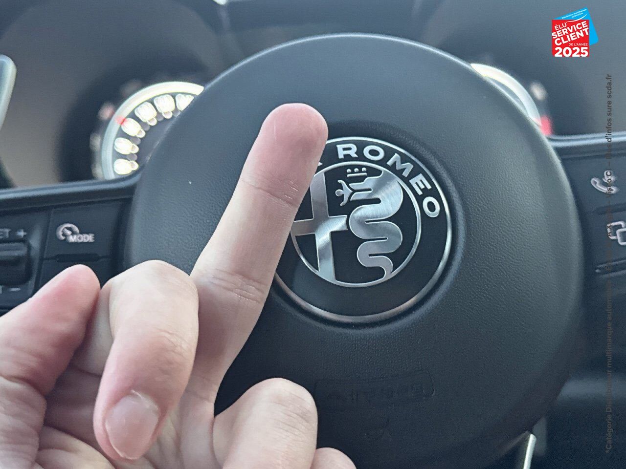 Véhicule neuf ALFA ROMEO TONALE 1.5 HYBRID 160CH VELOCE TCT chez Fiat Strasbourg
