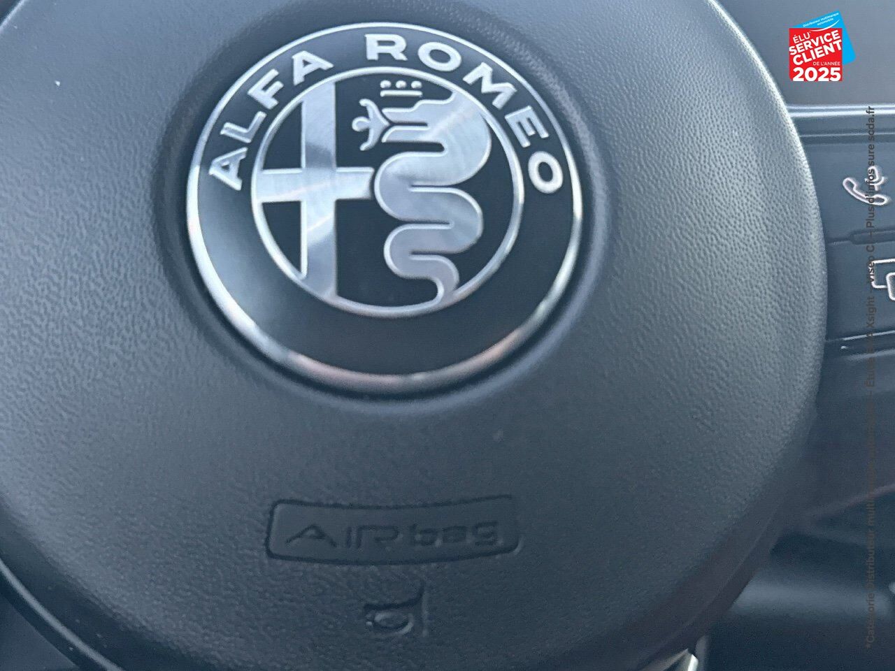 Véhicule neuf ALFA ROMEO TONALE 1.5 HYBRID 160CH VELOCE TCT chez Fiat Strasbourg