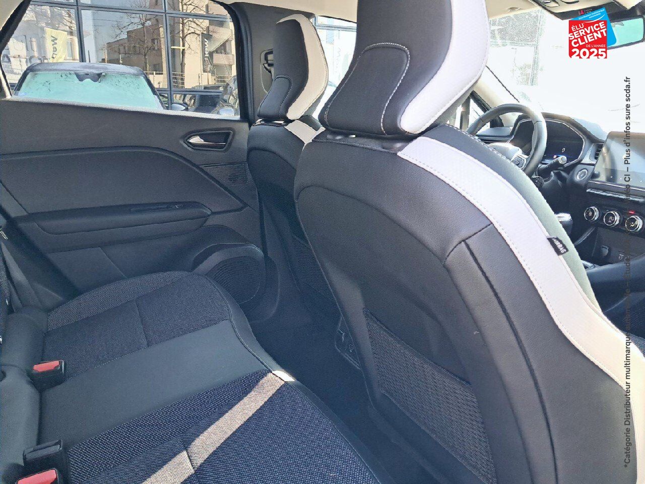 Véhicule d'occasion RENAULT CAPTUR 1.0 TCE 100CH INTENS GPL chez Renault Sélestat