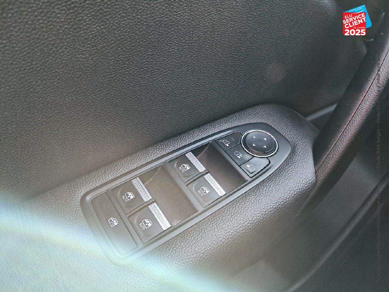 Véhicule d'occasion RENAULT CAPTUR 1.0 TCE 100CH INTENS GPL chez Renault Sélestat