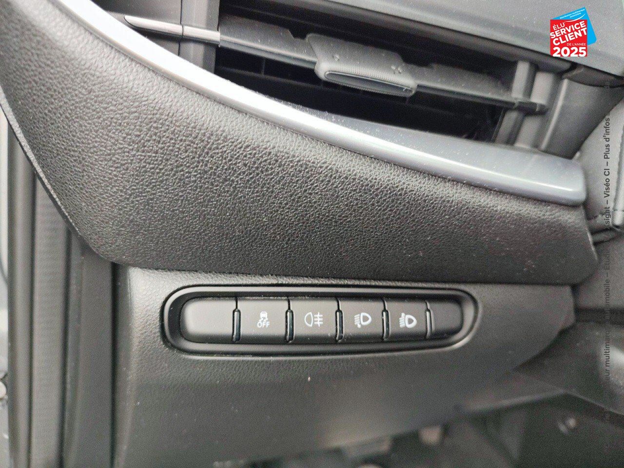 Véhicule d'occasion FIAT 500 E 118CH ICONE GPS RADAR AR chez Hyundai Epernay