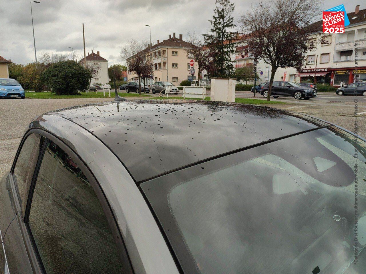 Véhicule d'occasion FIAT 500 E 118CH ICONE GPS RADAR AR chez Hyundai Epernay