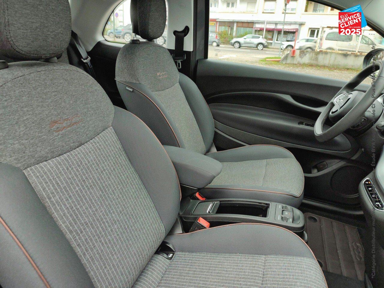 Véhicule d'occasion FIAT 500 E 118CH ICONE GPS RADAR AR chez Hyundai Epernay