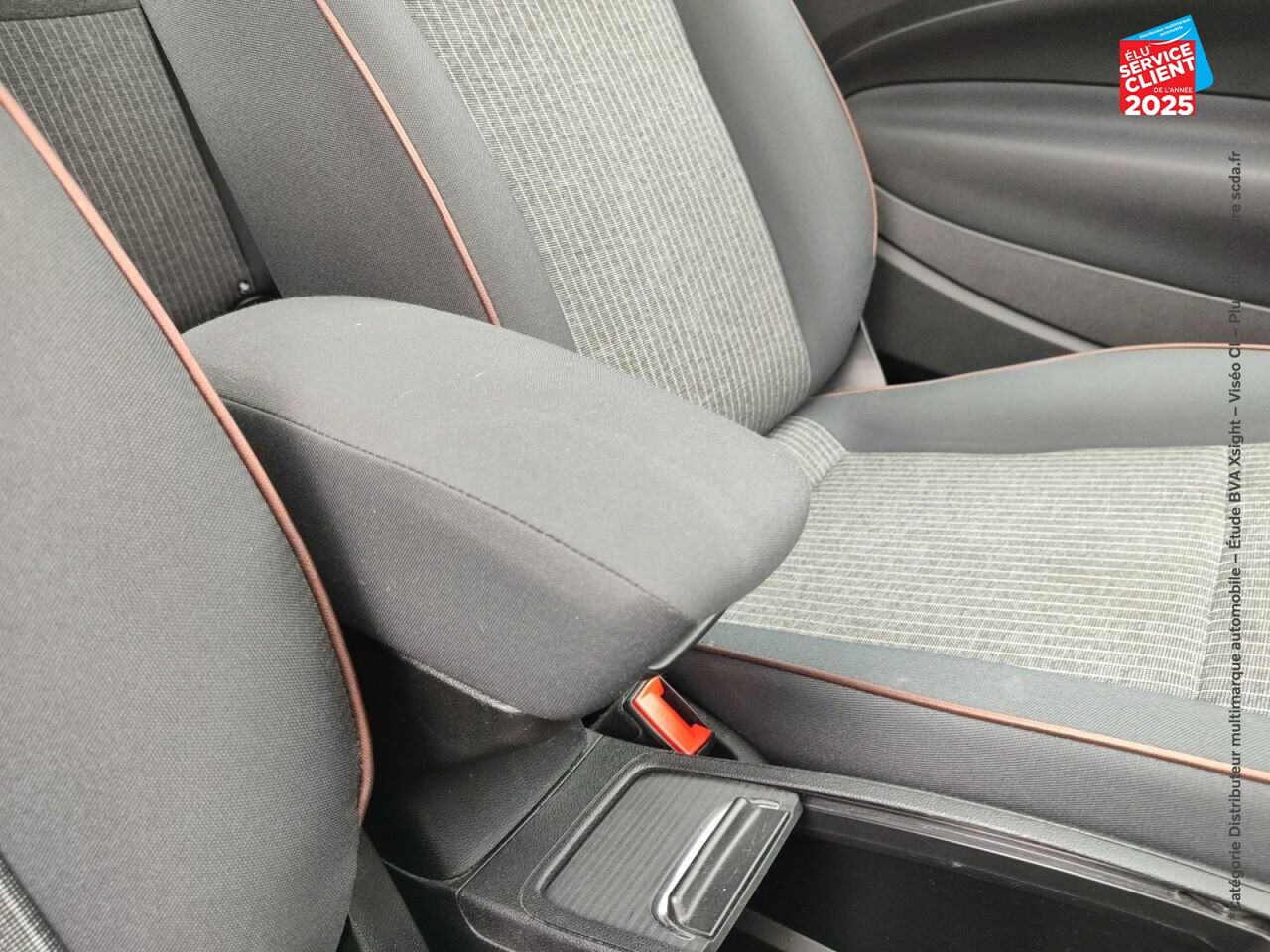 Véhicule d'occasion FIAT 500 E 118CH ICONE GPS RADAR AR chez Hyundai Epernay