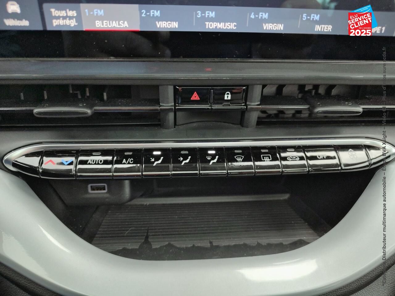 Véhicule d'occasion FIAT 500 E 118CH ICONE GPS RADAR AR chez Hyundai Epernay