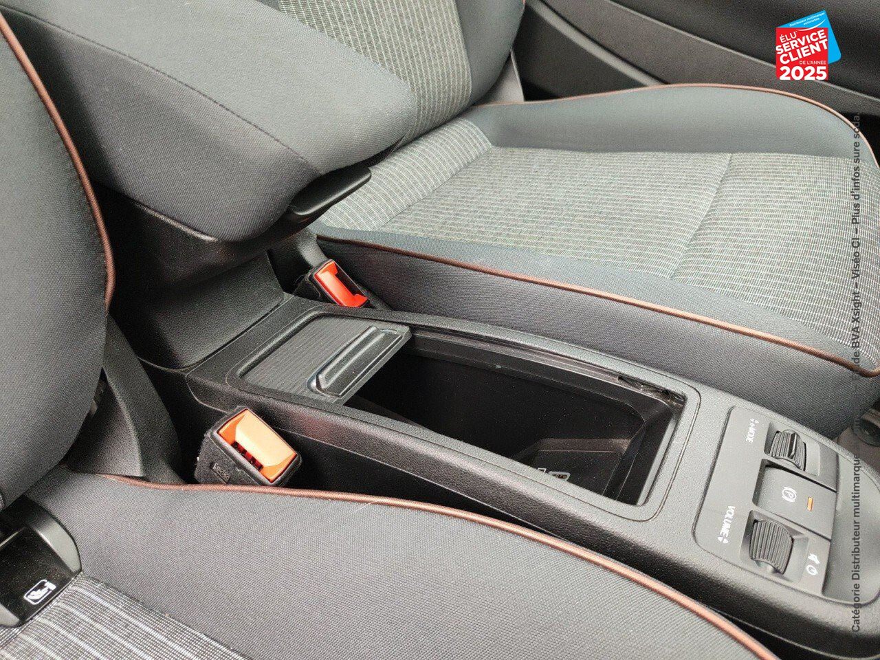 Véhicule d'occasion FIAT 500 E 118CH ICONE GPS RADAR AR chez Hyundai Epernay