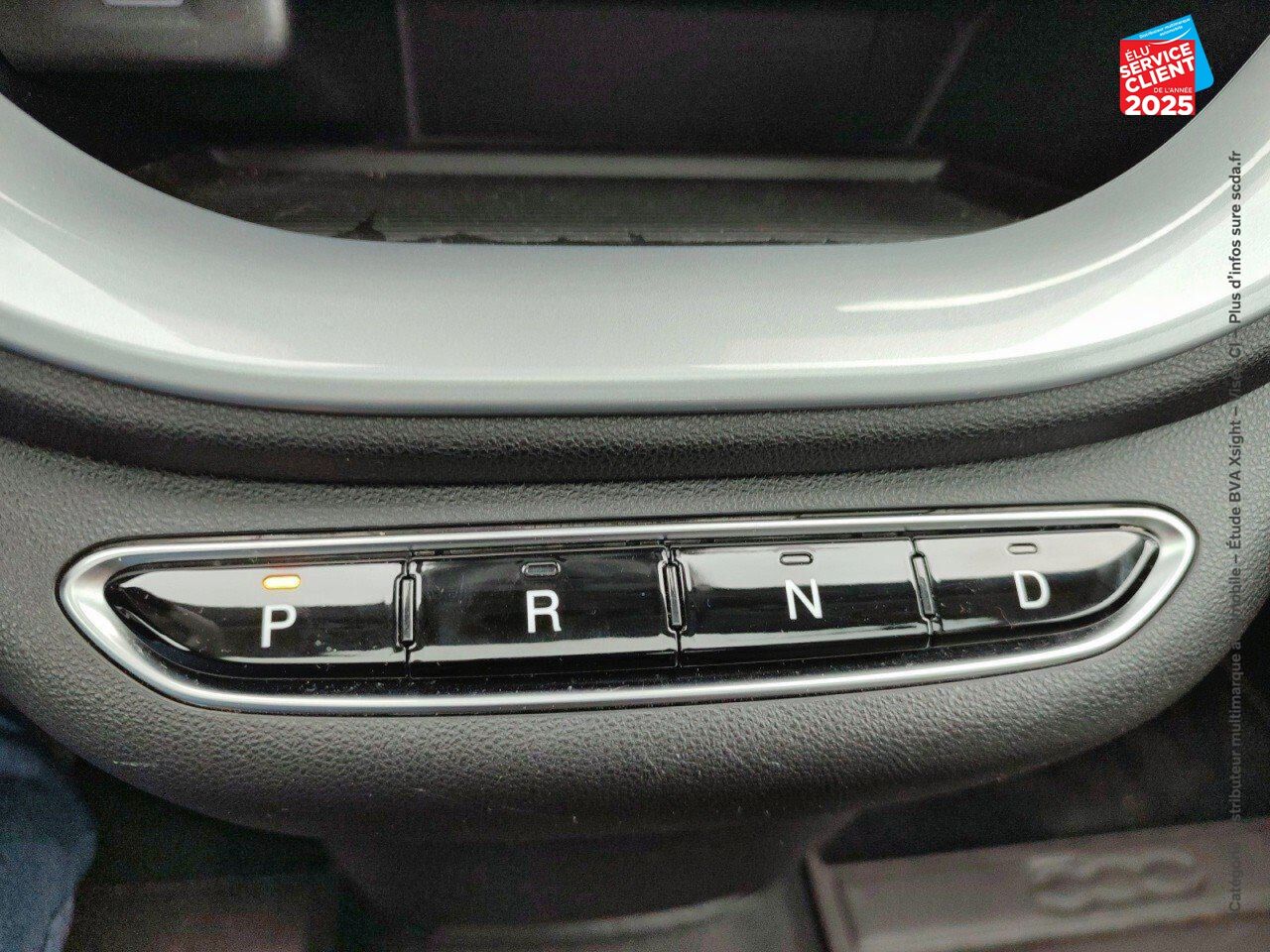 Véhicule d'occasion FIAT 500 E 118CH ICONE GPS RADAR AR chez Hyundai Epernay