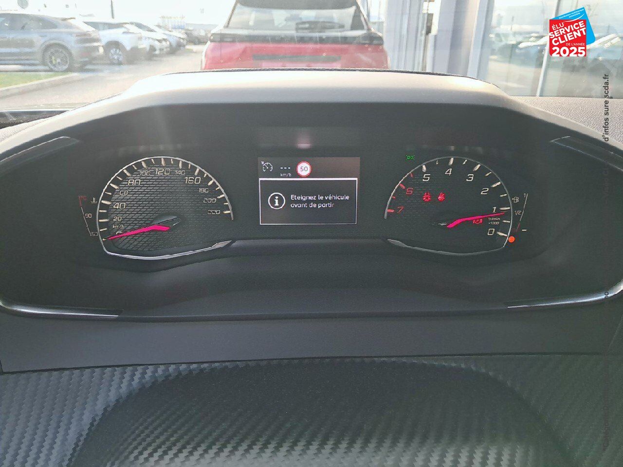Véhicule neuf PEUGEOT 2008 1.2 PURETECH 100CH SS ACTIVE chez Peugeot Reims