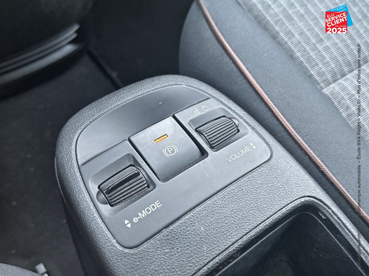 Véhicule d'occasion FIAT 500 E 118CH ICONE chez Fiat Strasbourg