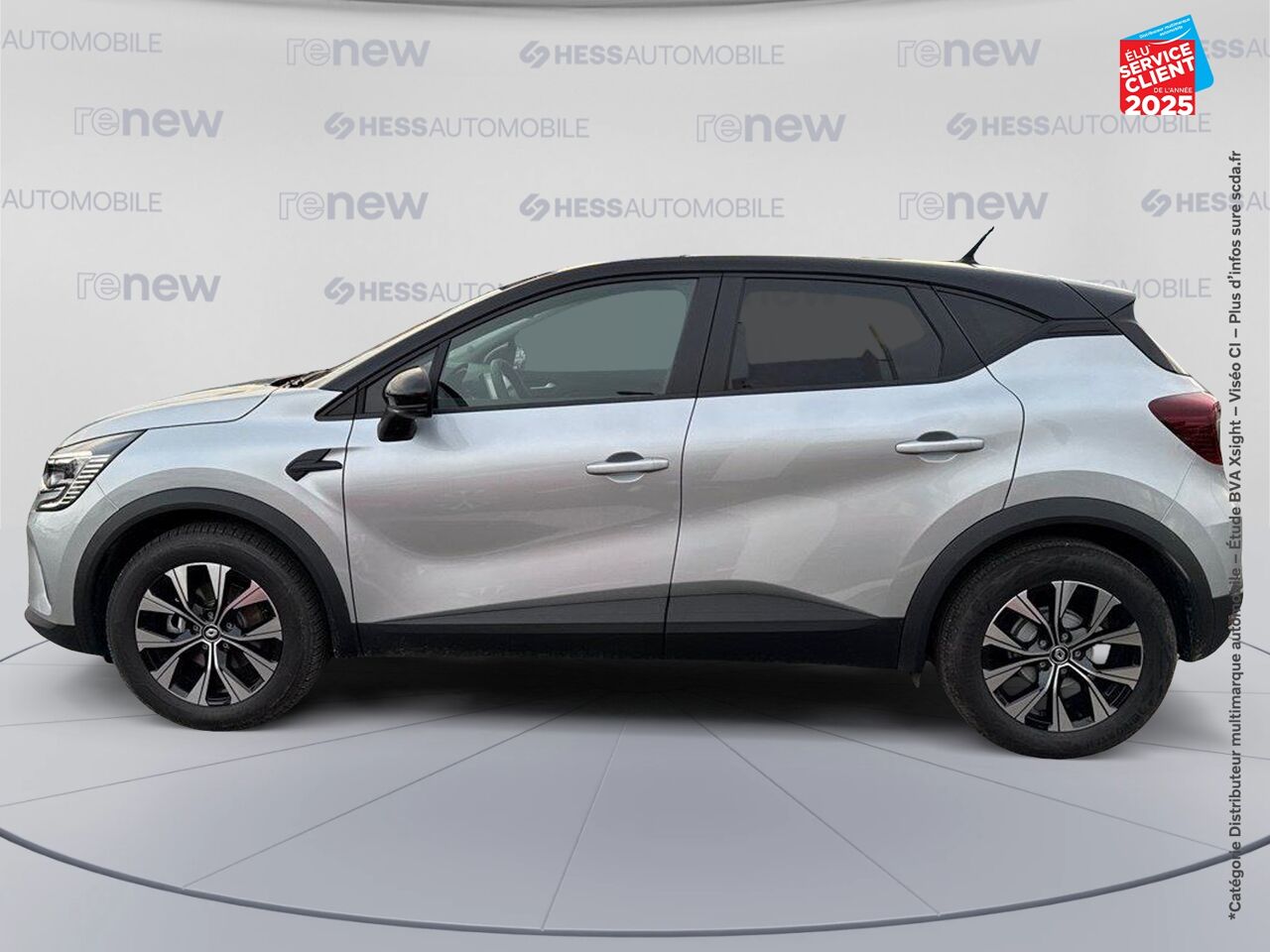 Véhicule d'occasion RENAULT CAPTUR 1.6 E-TECH HYBRIDE 145CH EVOLUTION chez Renault Colmar