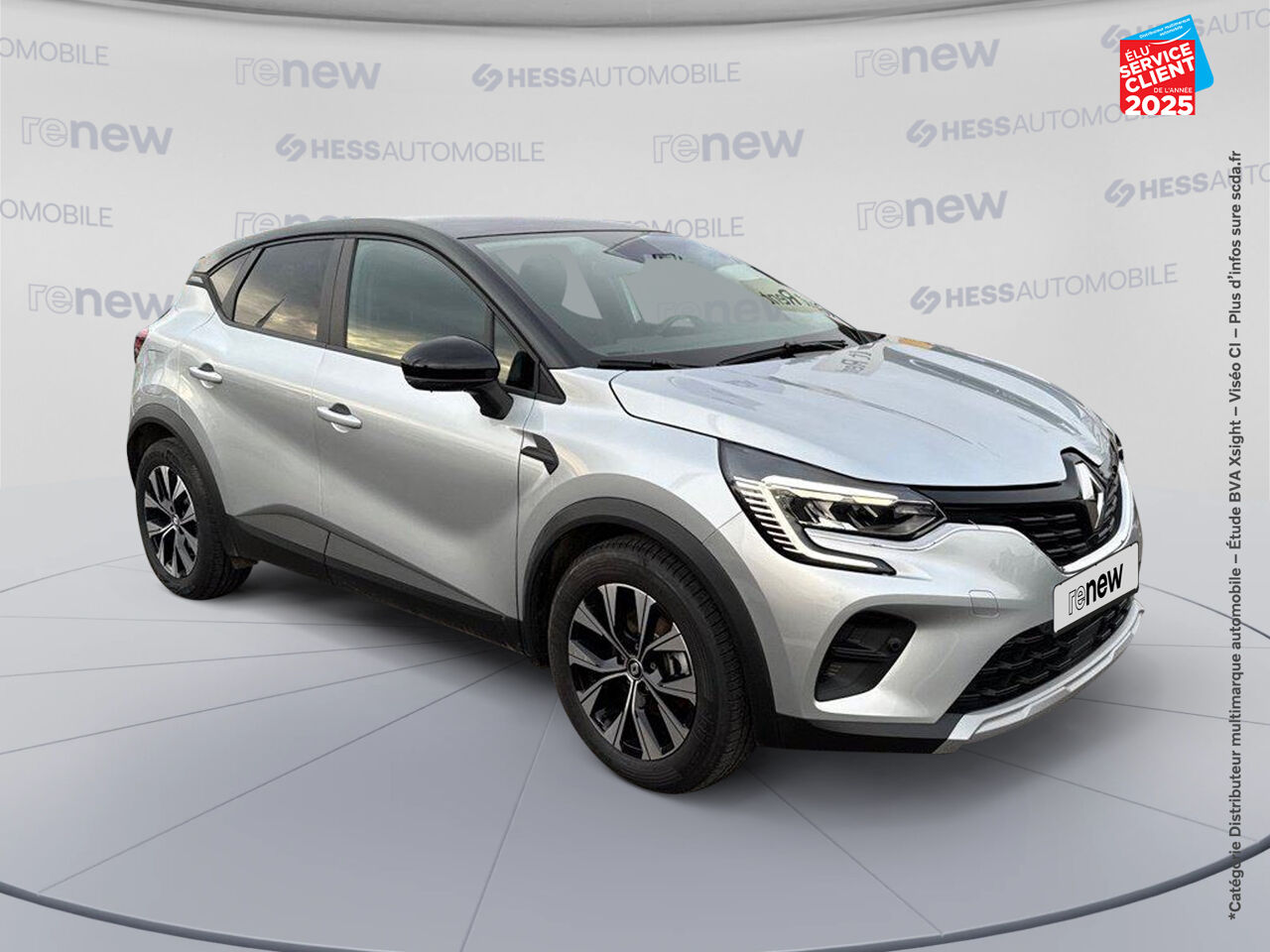 Véhicule d'occasion RENAULT CAPTUR 1.6 E-TECH HYBRIDE 145CH EVOLUTION chez Renault Colmar