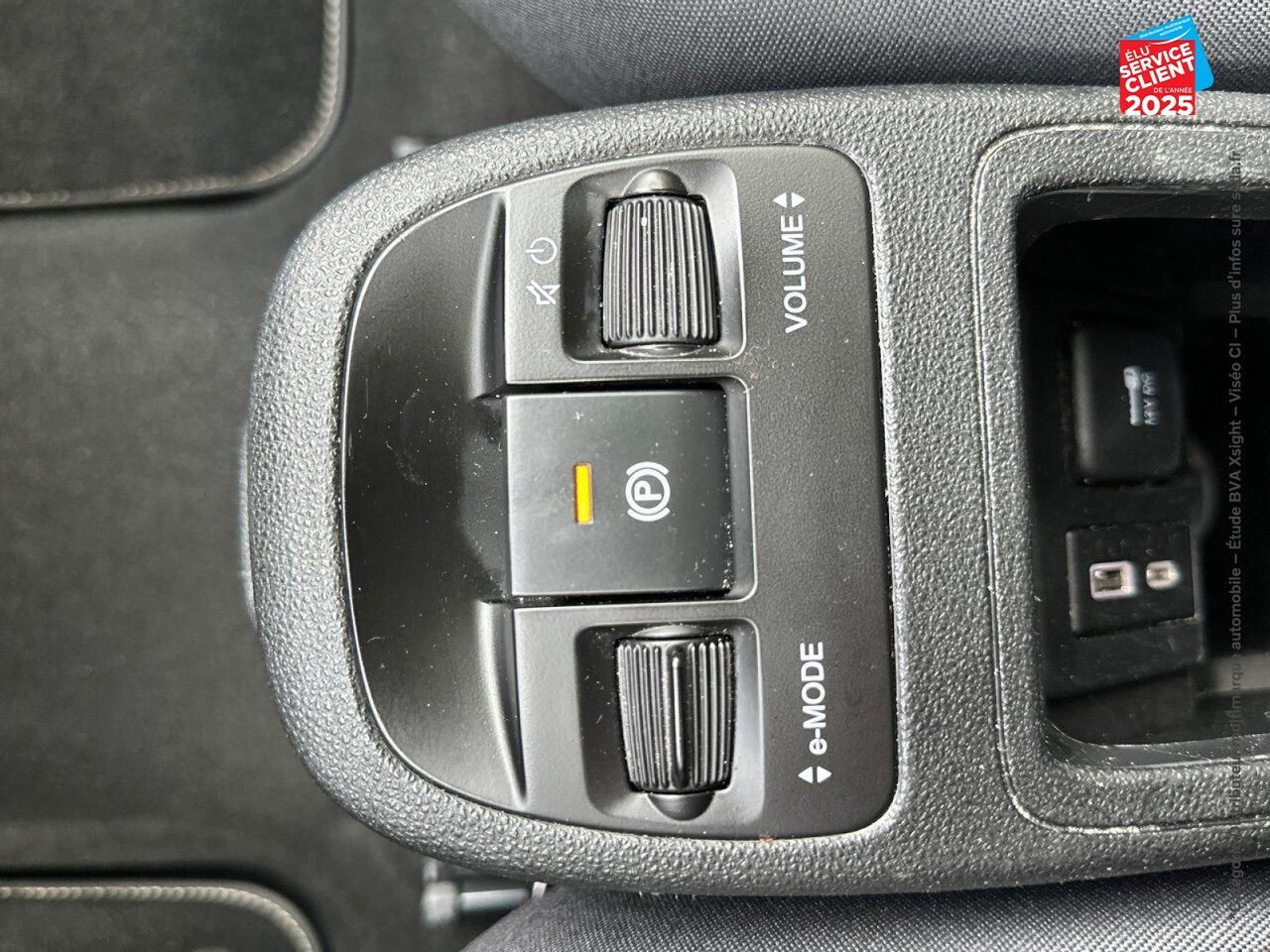 Véhicule d'occasion FIAT 500 E 118CH ICONE chez Hyundai Epernay