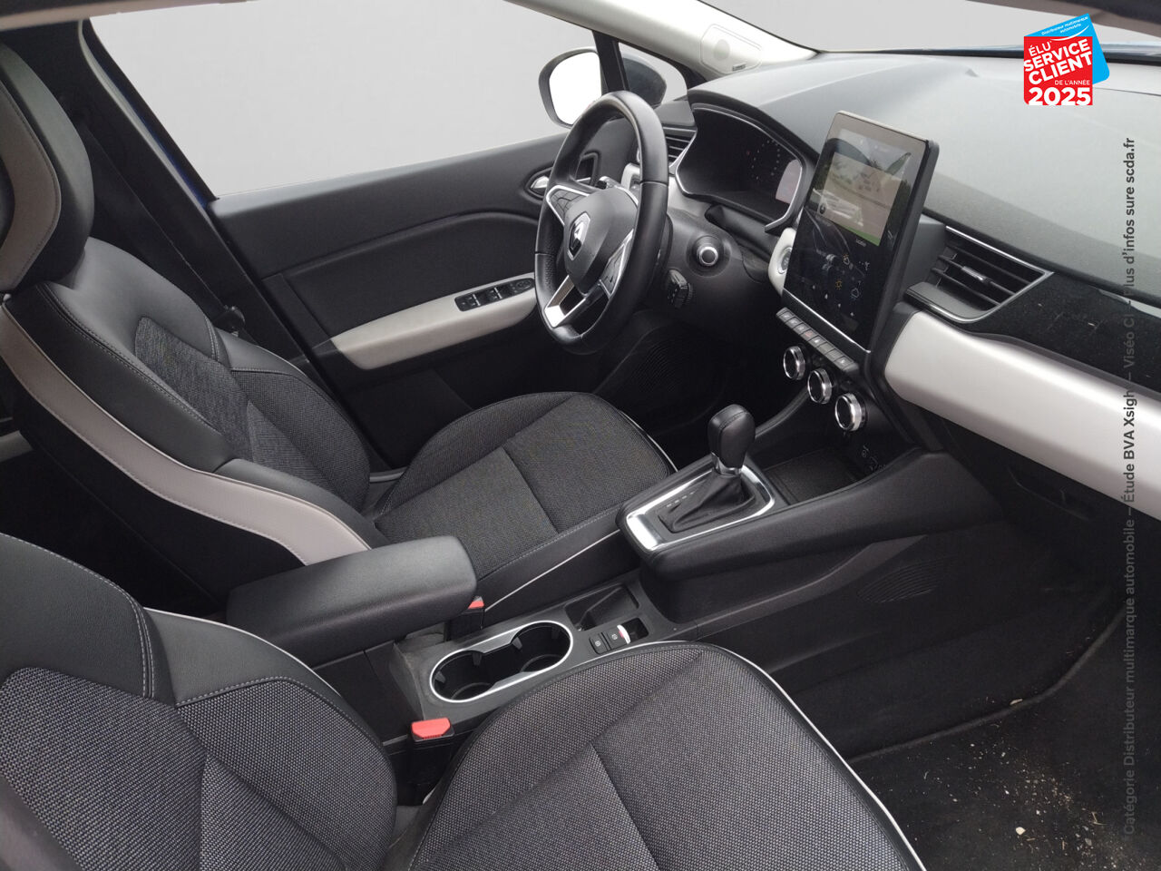 Véhicule d'occasion RENAULT CAPTUR 1.3 TCE 155CH FAP INTENS EDC - 20 chez Toyota Thionville