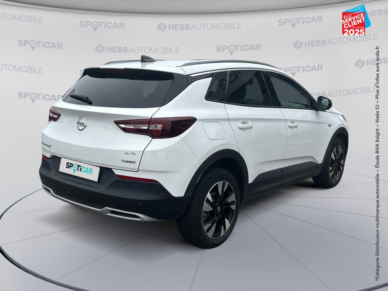 Véhicule d'occasion OPEL GRANDLAND X 1.2 TURBO 130CH ECOTEC BUSINESS EDITION chez Opel Charleville