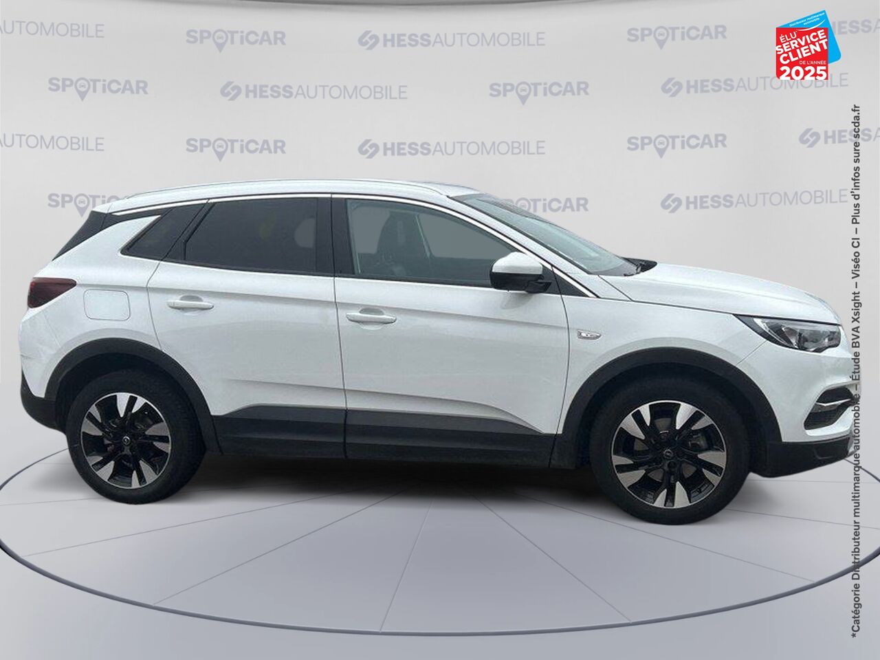 Véhicule d'occasion OPEL GRANDLAND X 1.2 TURBO 130CH ECOTEC BUSINESS EDITION chez Opel Charleville