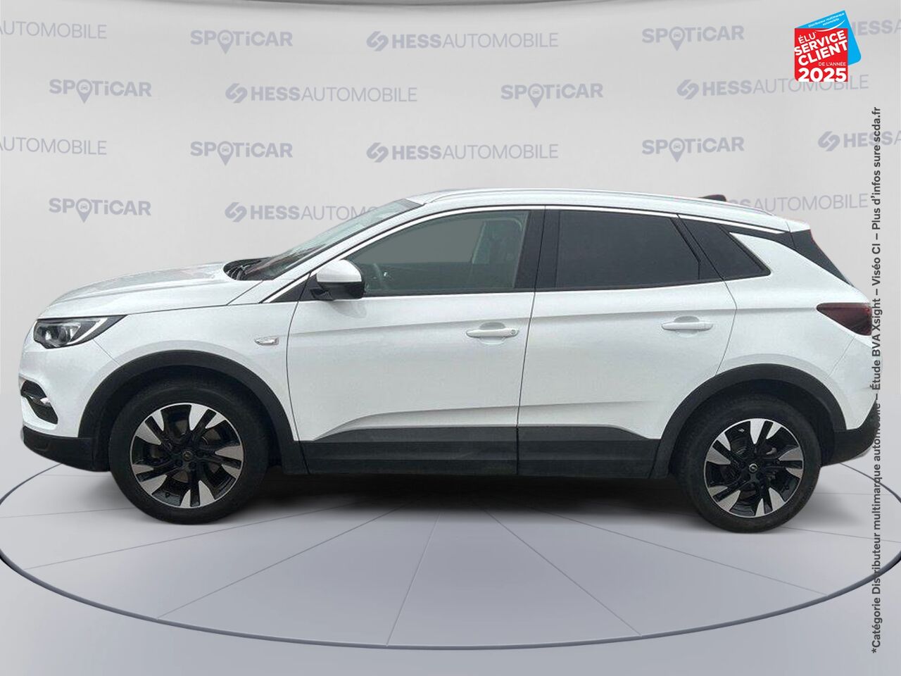 Véhicule d'occasion OPEL GRANDLAND X 1.2 TURBO 130CH ECOTEC BUSINESS EDITION chez Opel Charleville