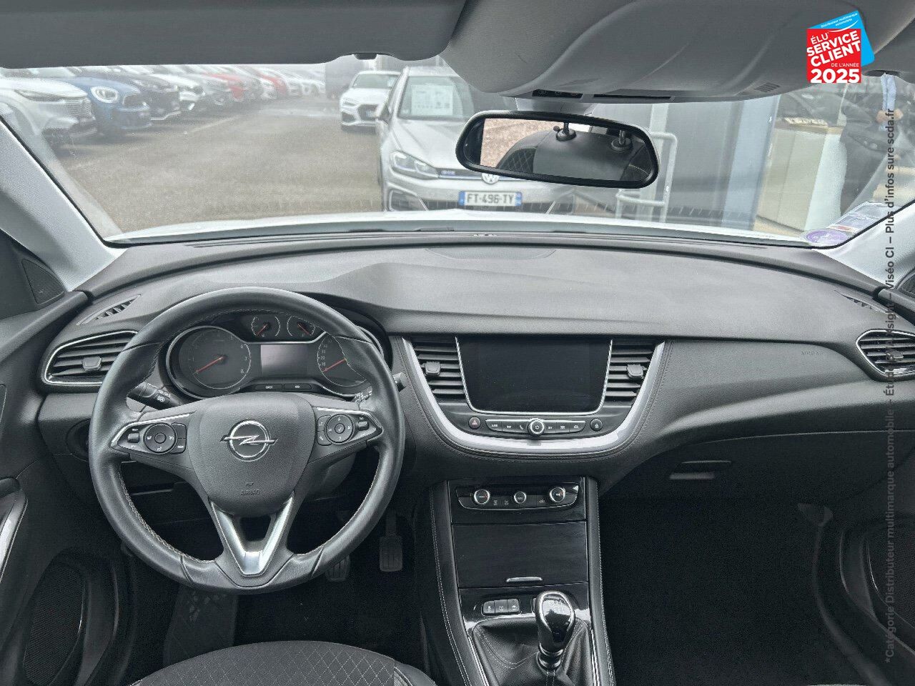 Véhicule d'occasion OPEL GRANDLAND X 1.2 TURBO 130CH ECOTEC BUSINESS EDITION chez Opel Charleville