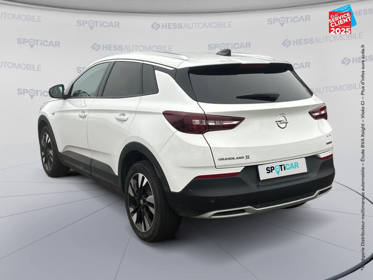 Véhicule d'occasion OPEL GRANDLAND X 1.2 TURBO 130CH ECOTEC BUSINESS EDITION chez Opel Charleville
