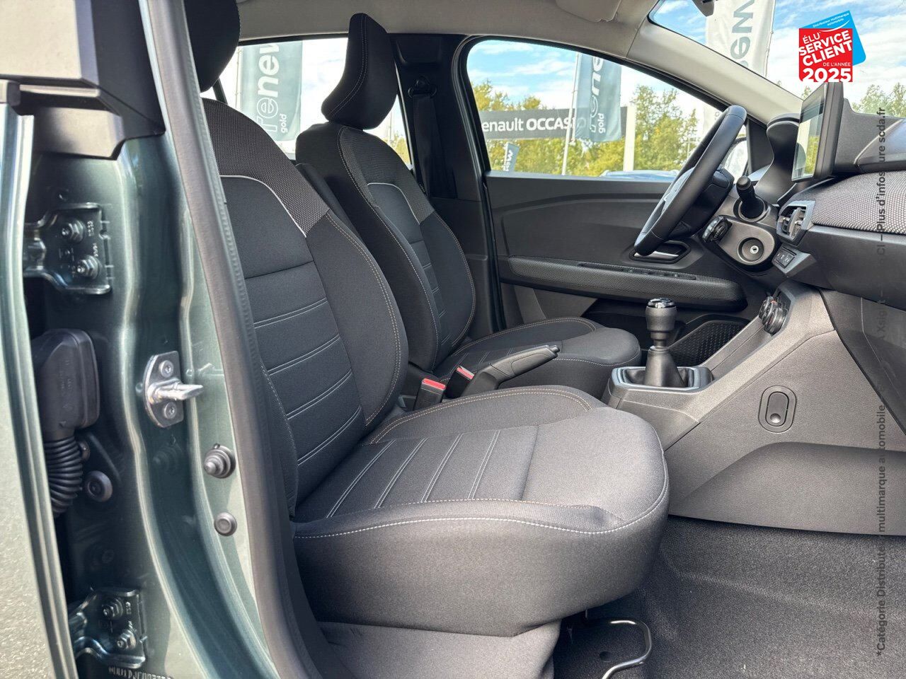 Véhicule neuf DACIA SANDERO 1.0 ECO-G 100CH EXPRESSION -24 chez Renault Saint-Louis