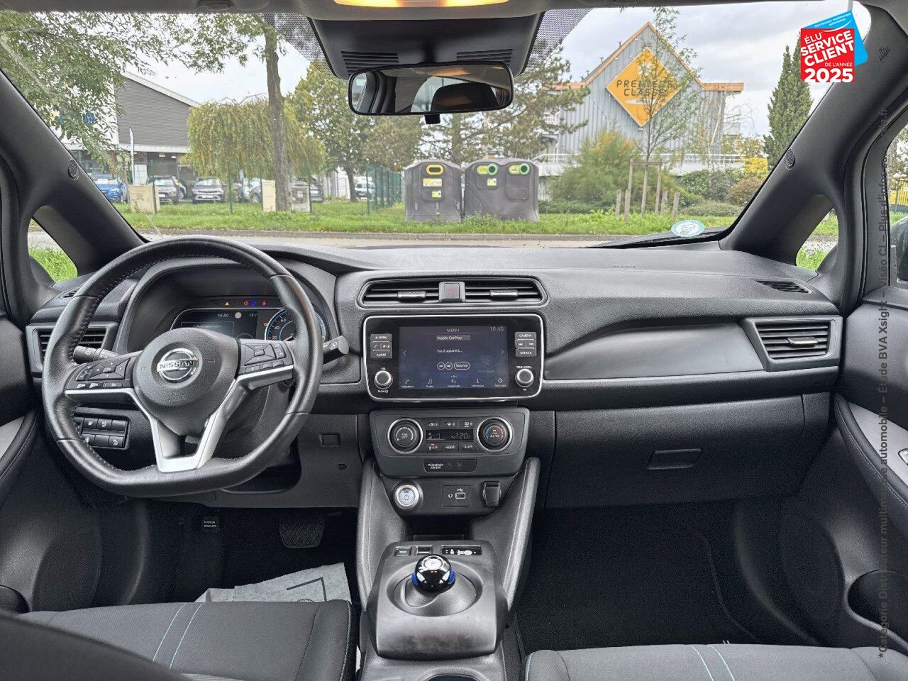 Véhicule d'occasion NISSAN LEAF 150CH 40KWH ACENTA 21.5 chez Toyota Verdun