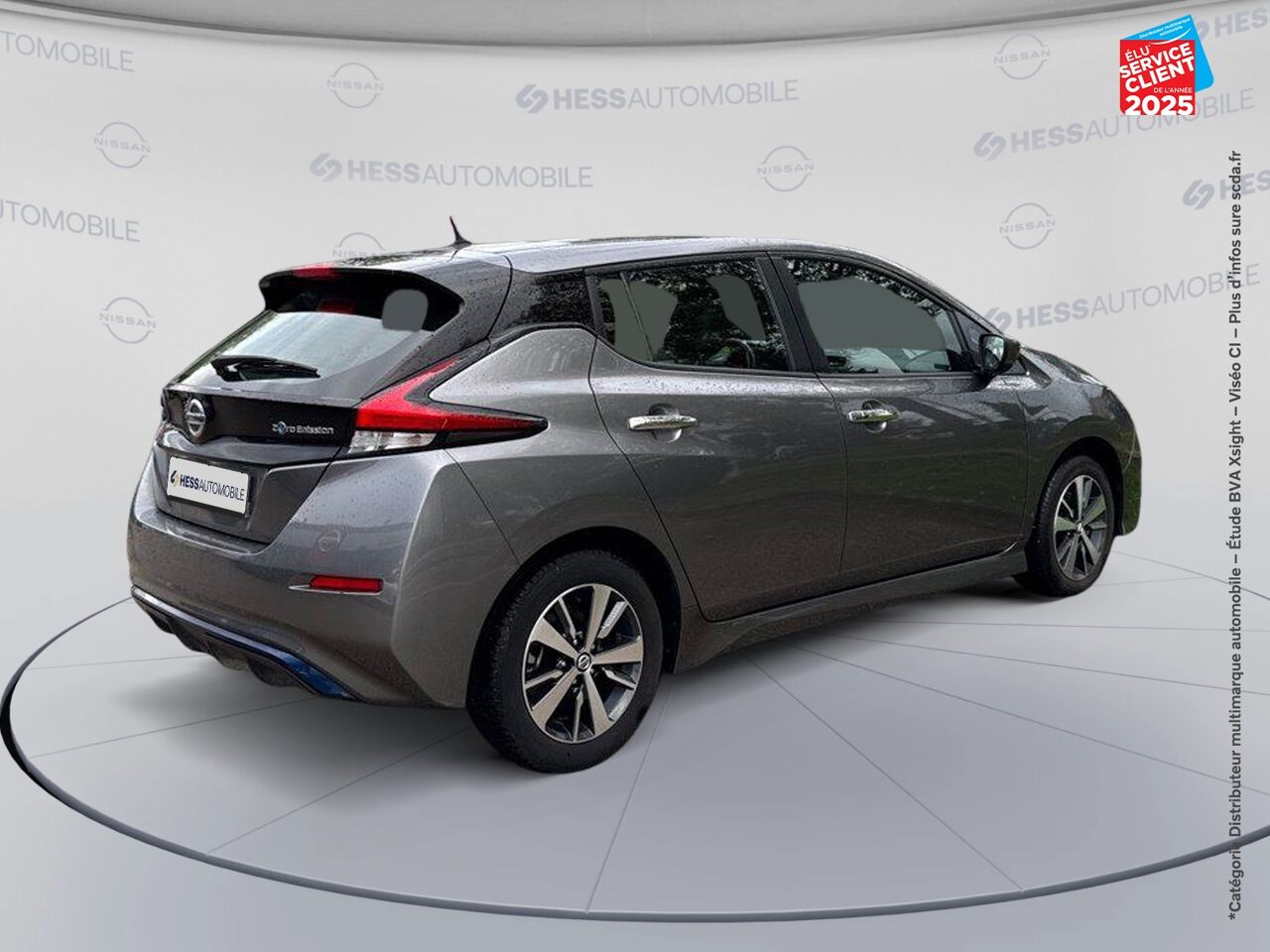 Véhicule d'occasion NISSAN LEAF 150CH 40KWH ACENTA 21.5 chez Toyota Verdun