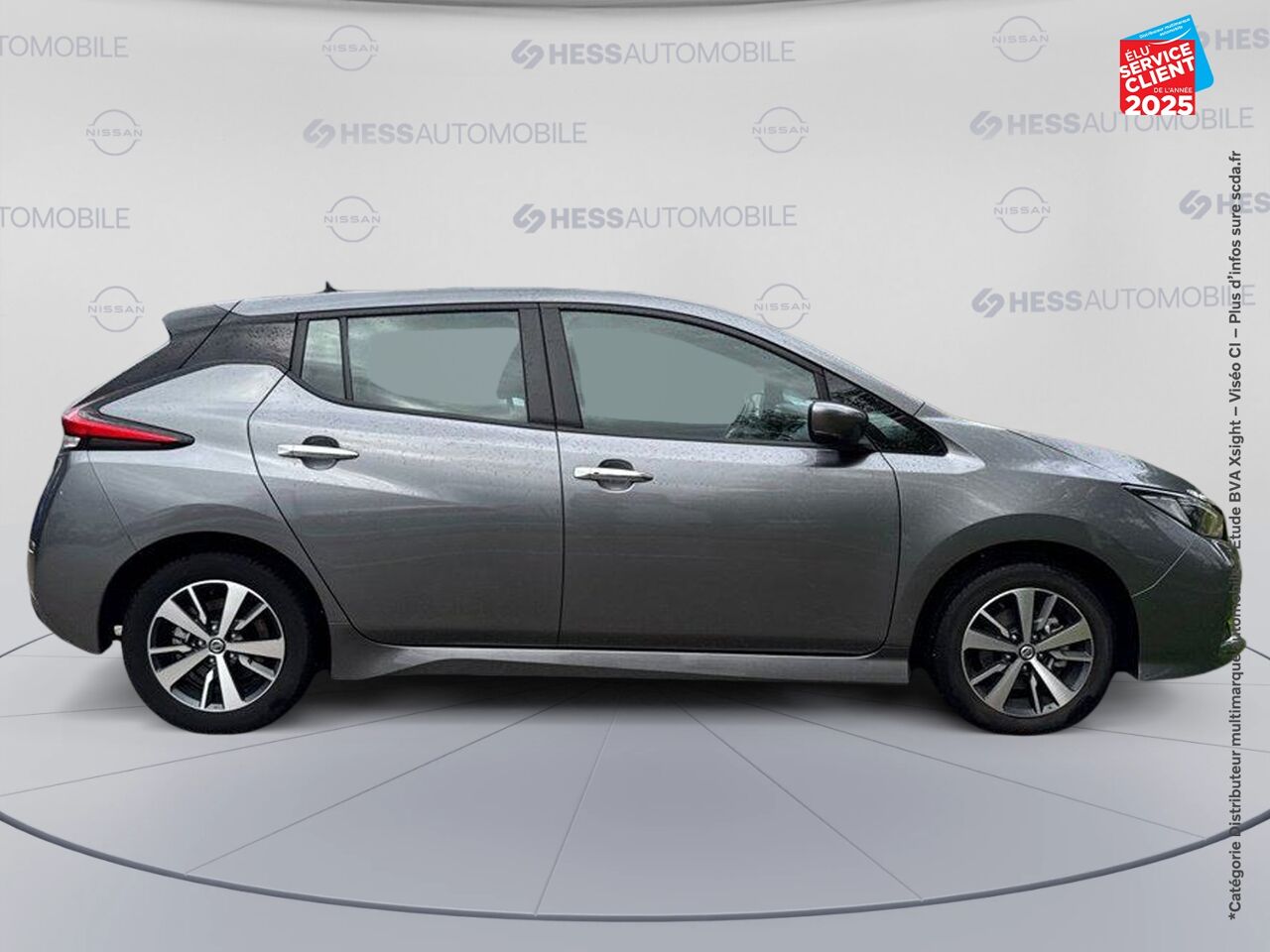 Véhicule d'occasion NISSAN LEAF 150CH 40KWH ACENTA 21.5 chez Toyota Verdun