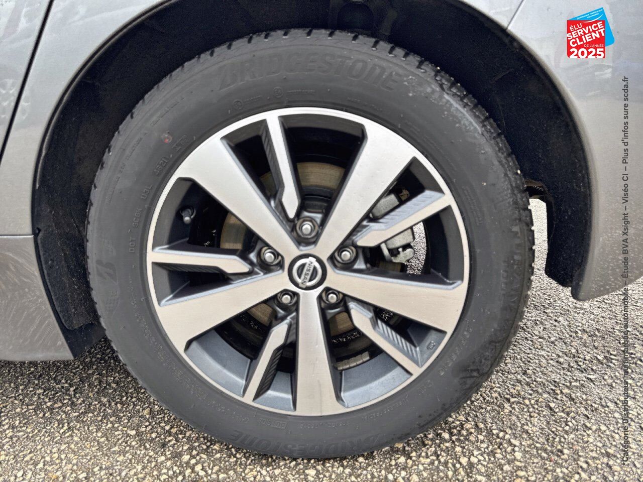 Véhicule d'occasion NISSAN LEAF 150CH 40KWH ACENTA 21.5 chez Toyota Verdun