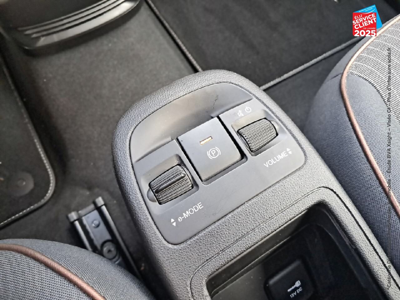 Véhicule d'occasion FIAT 500 E 118CH ICONE GPS chez Hyundai Reims