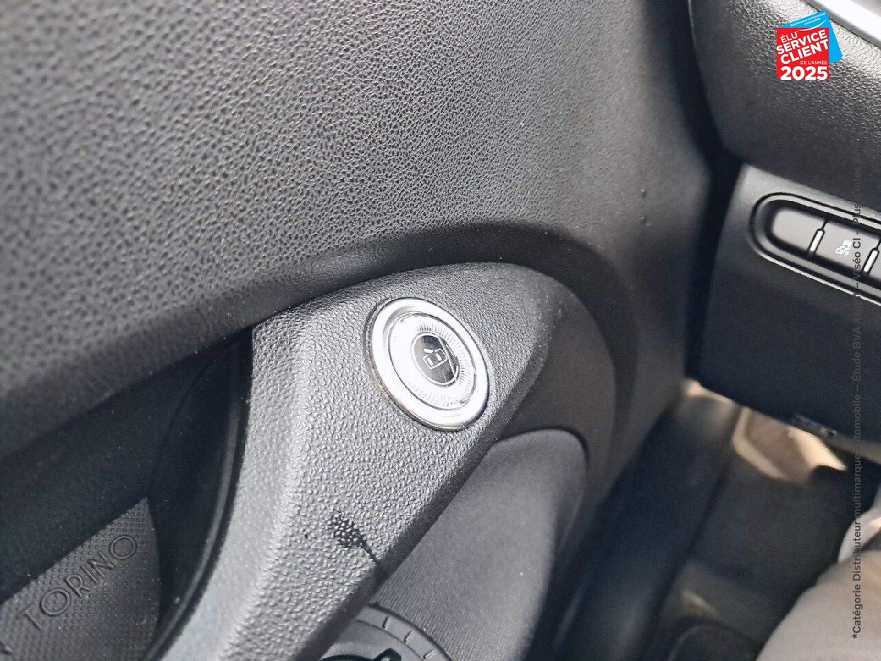 Véhicule d'occasion FIAT 500 E 118CH ICONE GPS chez Hyundai Reims