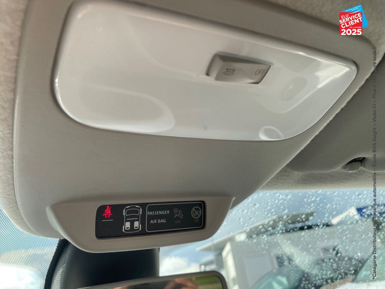 Véhicule d'occasion RENAULT TWINGO E-TECH ELECTRIC TECHNO R80 ACHAT INTEGRAL chez Renault Colmar