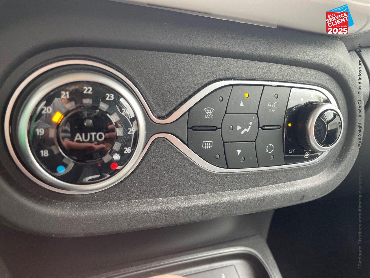 Véhicule d'occasion RENAULT TWINGO E-TECH ELECTRIC TECHNO R80 ACHAT INTEGRAL chez Renault Colmar