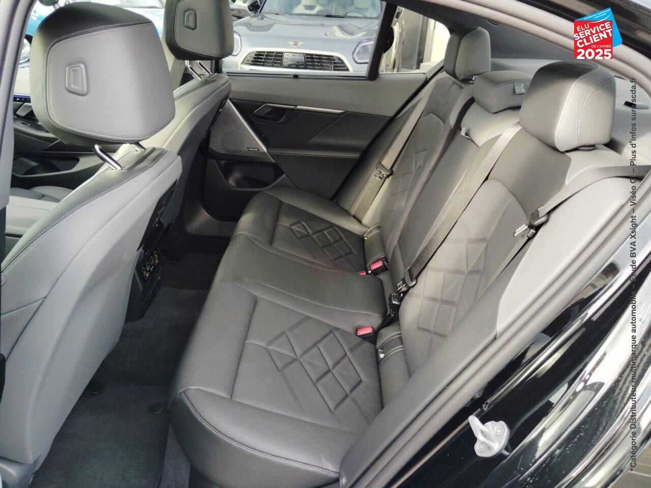 Véhicule d'occasion BMW SERIE 5 I5 340CH EDRIVE40 chez Volvo Epernay