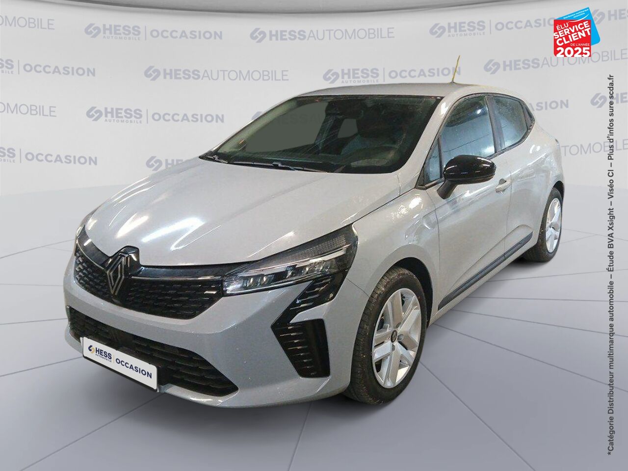 Véhicule d'occasion RENAULT CLIO 1.6 E-TECH 145CH FULL HYBRID EVOLUTION - 24 chez Opel Verdun