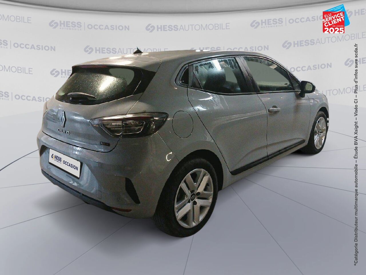 Véhicule d'occasion RENAULT CLIO 1.6 E-TECH 145CH FULL HYBRID EVOLUTION - 24 chez Opel Verdun