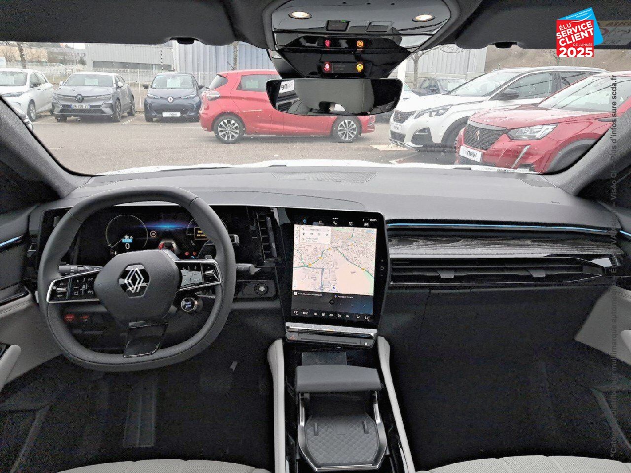 Véhicule d'occasion RENAULT ESPACE 1.2 E-TECH FULL HYBRID 200CH ICONIC 7 PLACES chez Toyota Saint Dizier