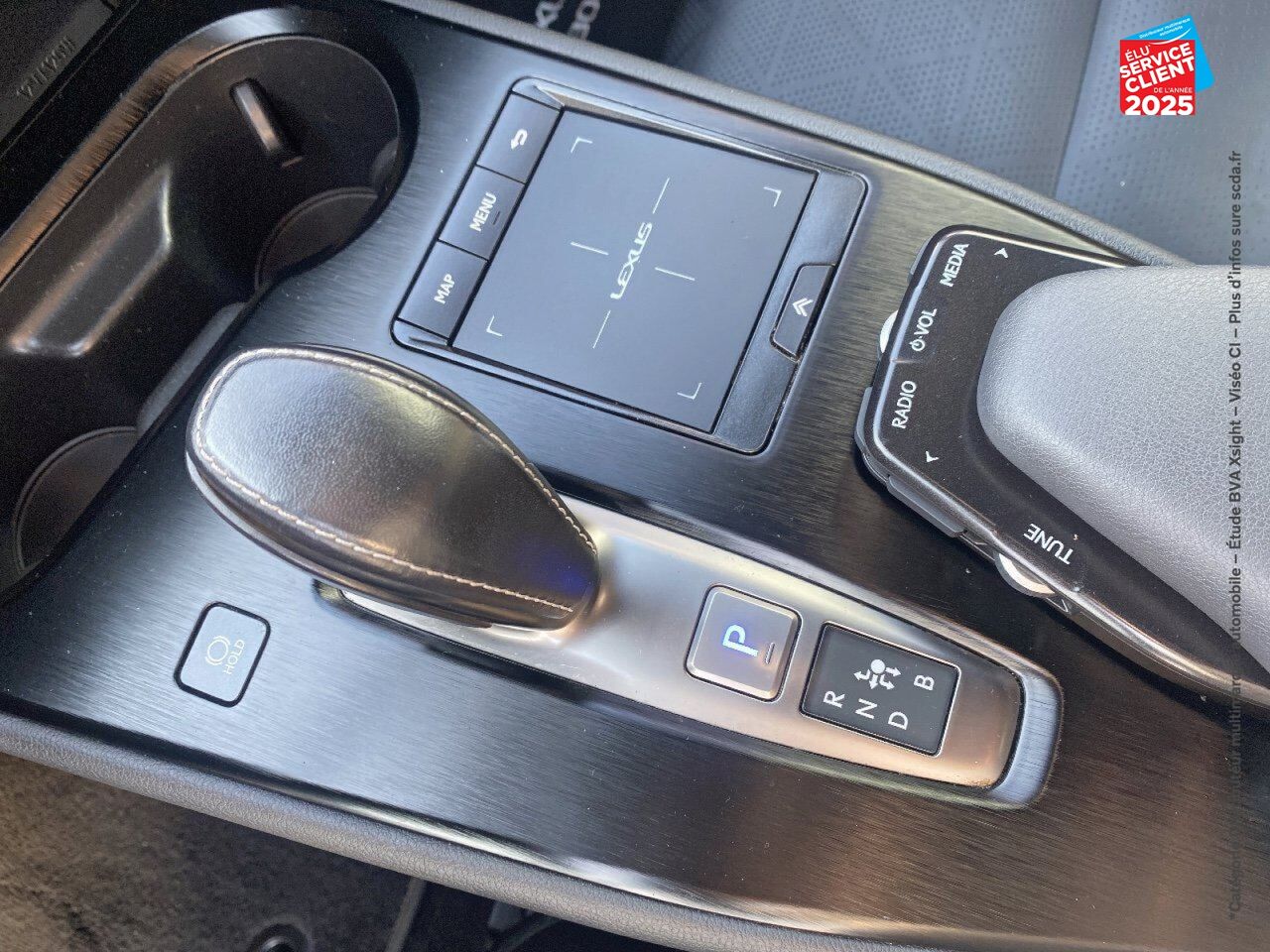 Véhicule d'occasion LEXUS UX 300E EXECUTIVE chez Hyundai Mulhouse