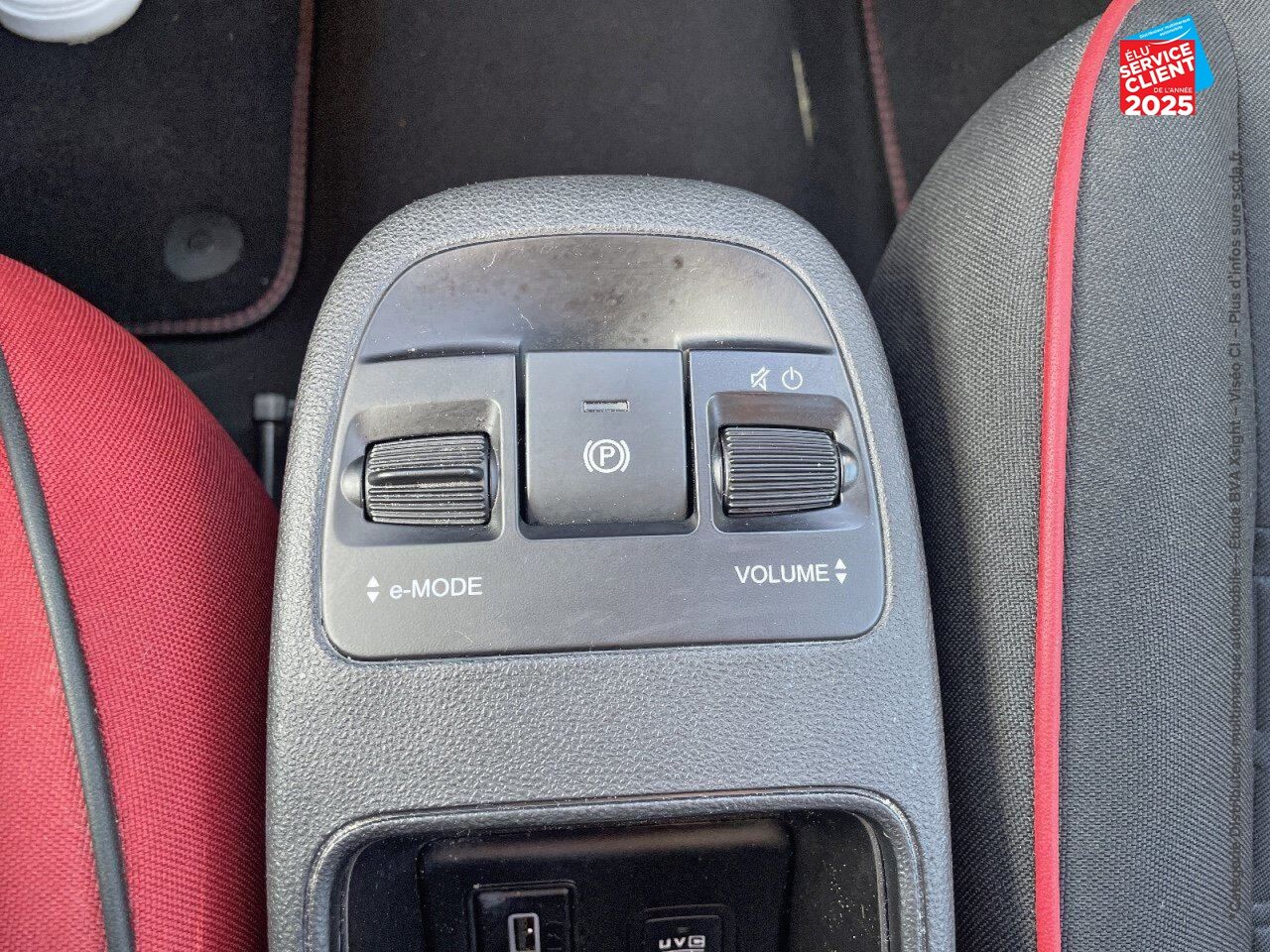 Véhicule d'occasion FIAT 500 E 95CH RED MY23 chez Fiat Strasbourg