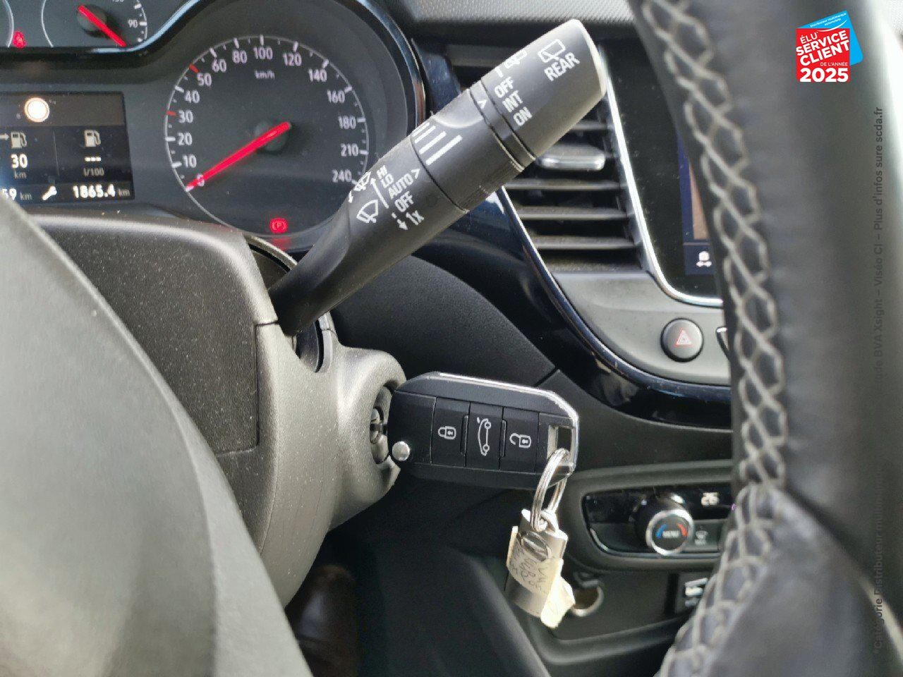 Véhicule d'occasion OPEL CROSSLAND X 1.2 TURBO 110CH DESIGN EDITION EURO 6D-T CAMERA chez Opel Verdun