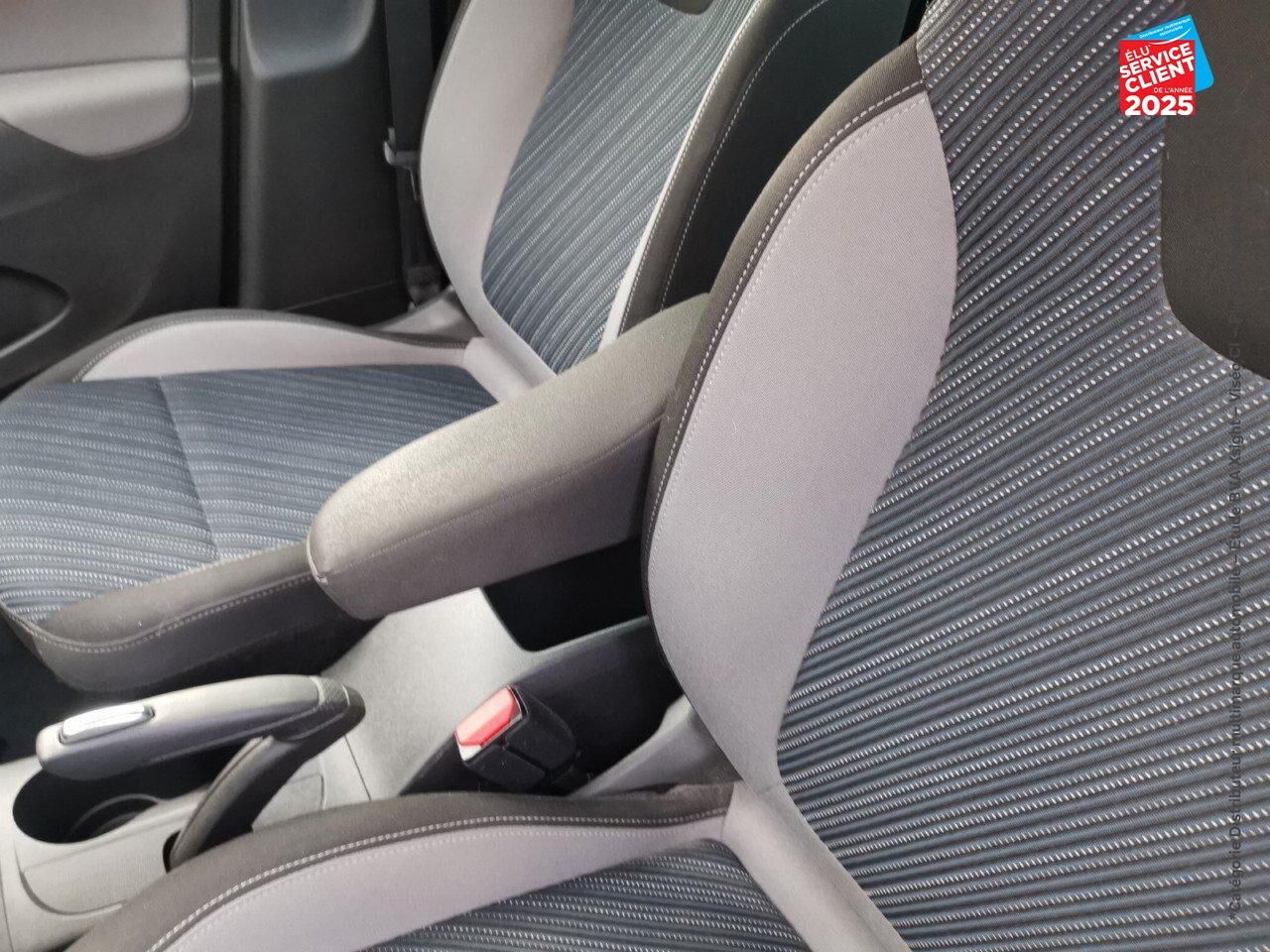 Véhicule d'occasion OPEL CROSSLAND X 1.2 TURBO 110CH DESIGN EDITION EURO 6D-T CAMERA chez Opel Verdun