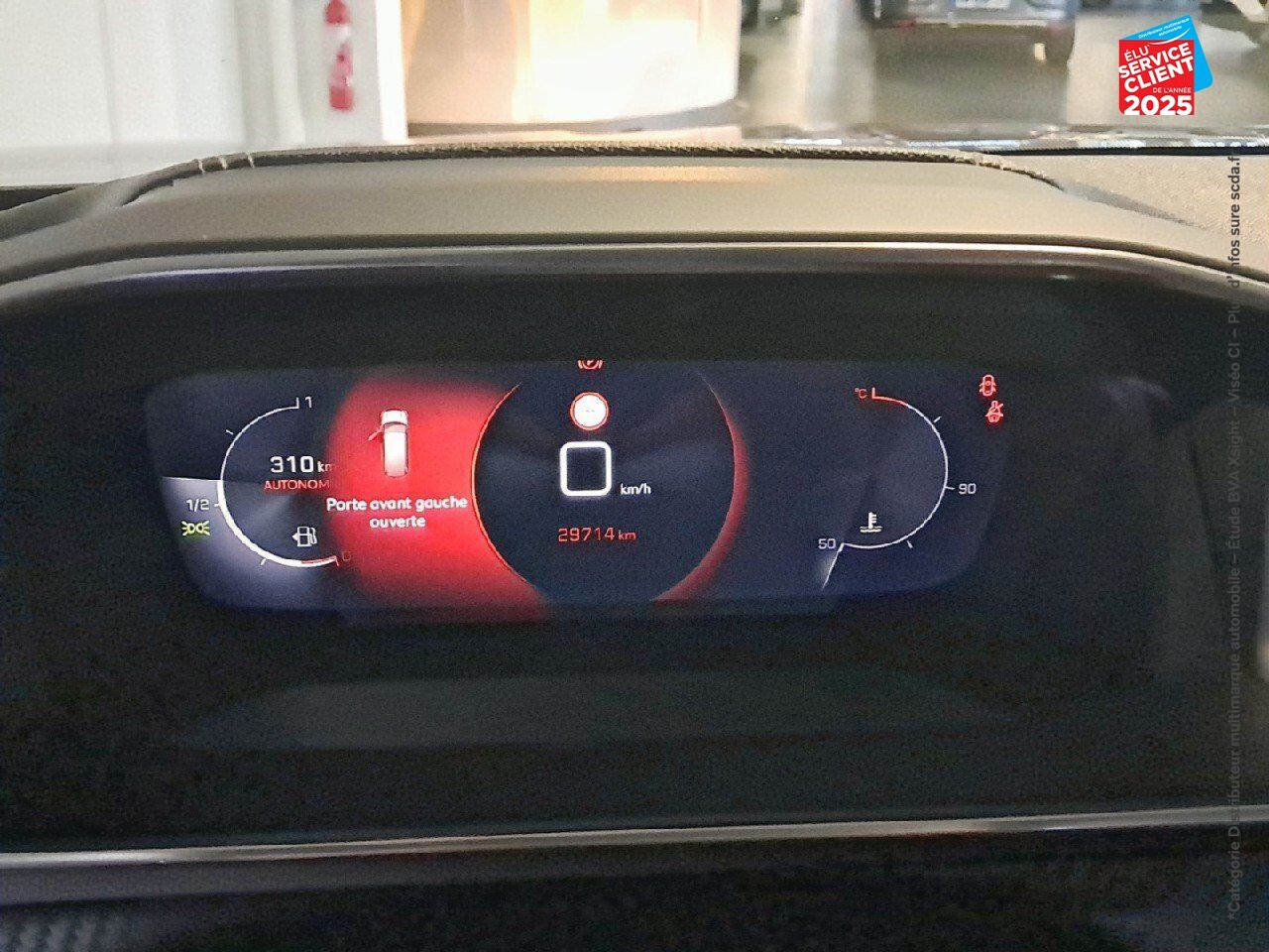 Véhicule d'occasion PEUGEOT 2008 1.2 PURETECH 130CH SS GT chez Toyota Verdun