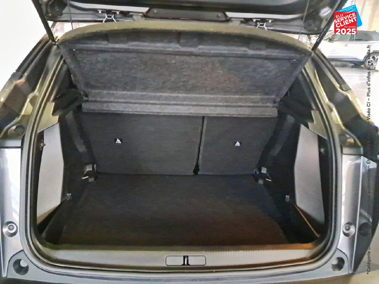 Véhicule d'occasion PEUGEOT 2008 1.2 PURETECH 130CH SS GT chez Toyota Verdun