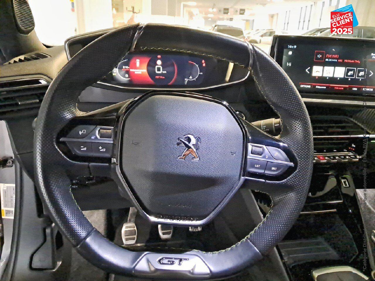 Véhicule d'occasion PEUGEOT 2008 1.2 PURETECH 130CH SS GT chez Toyota Verdun
