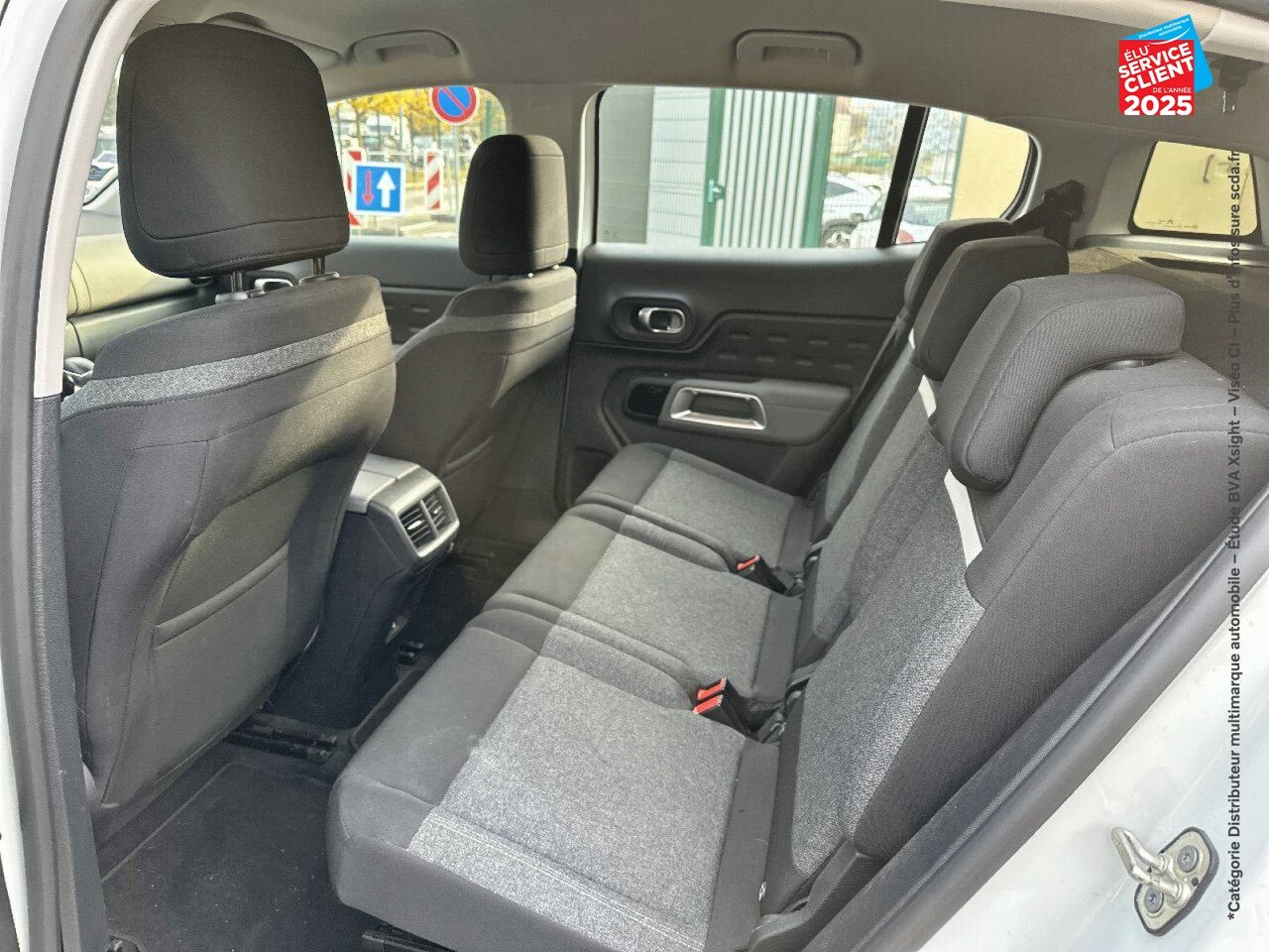Véhicule d'occasion CITROEN C5 AIRCROSS PURETECH 130CH SS LIVE E6.D-TEMP chez Hyundai Reims