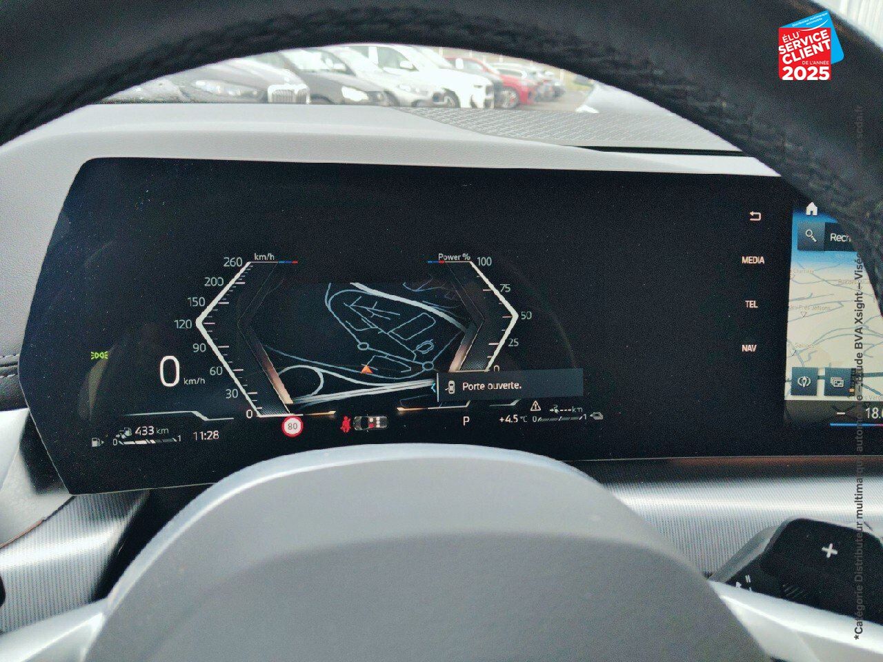 Véhicule d'occasion BMW SERIE 2 ACTIVETOURER 225E 245CH XDRIVE M SPORT DKG7 CUIR GPS CAMERA RADAR AV AR chez BMW Pontarlier
