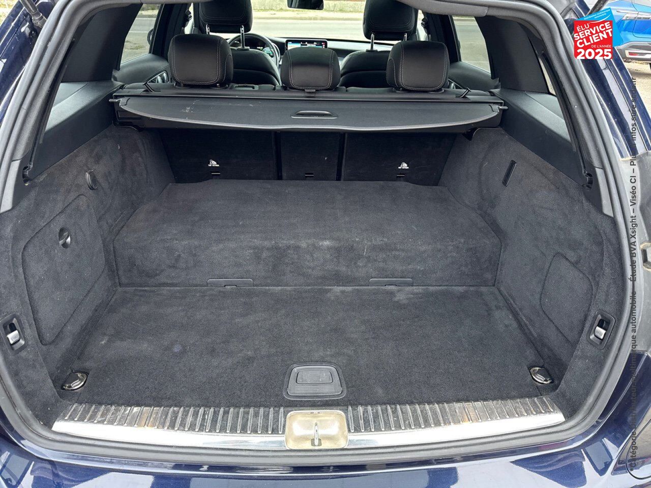 Véhicule d'occasion MERCEDES-BENZ CLASSE C BREAK 300 E 211+122CH AMG LINE 9G-TRONIC chez Hyundai Epernay