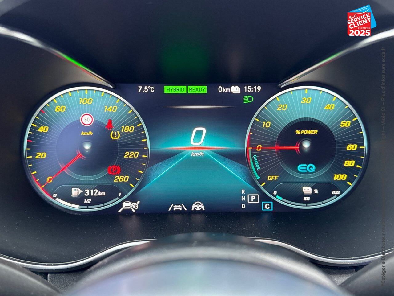 Véhicule d'occasion MERCEDES-BENZ CLASSE C BREAK 300 E 211+122CH AMG LINE 9G-TRONIC chez Hyundai Epernay