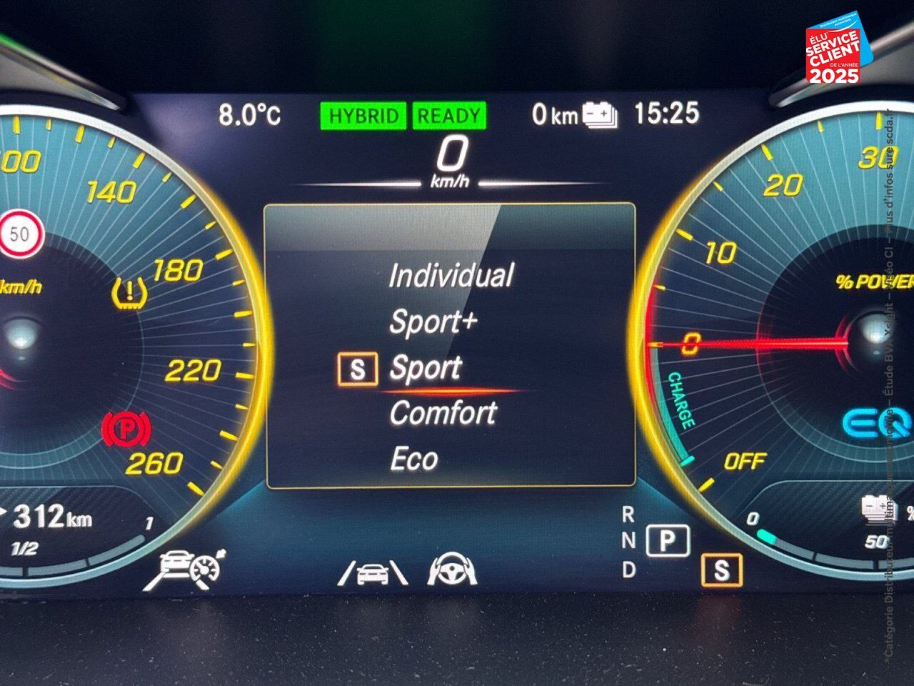 Véhicule d'occasion MERCEDES-BENZ CLASSE C BREAK 300 E 211+122CH AMG LINE 9G-TRONIC chez Hyundai Epernay