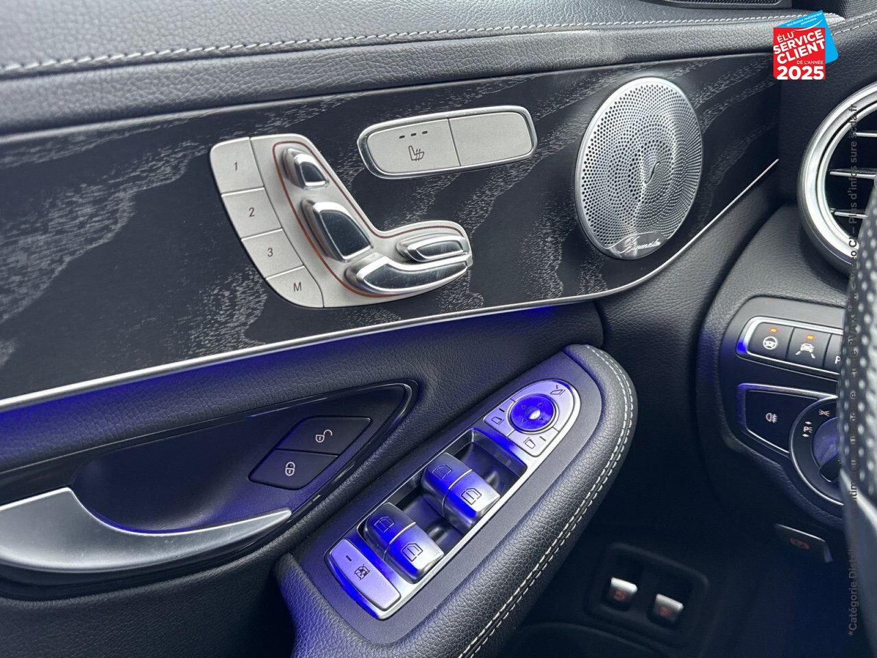 Véhicule d'occasion MERCEDES-BENZ CLASSE C BREAK 300 E 211+122CH AMG LINE 9G-TRONIC chez Hyundai Epernay