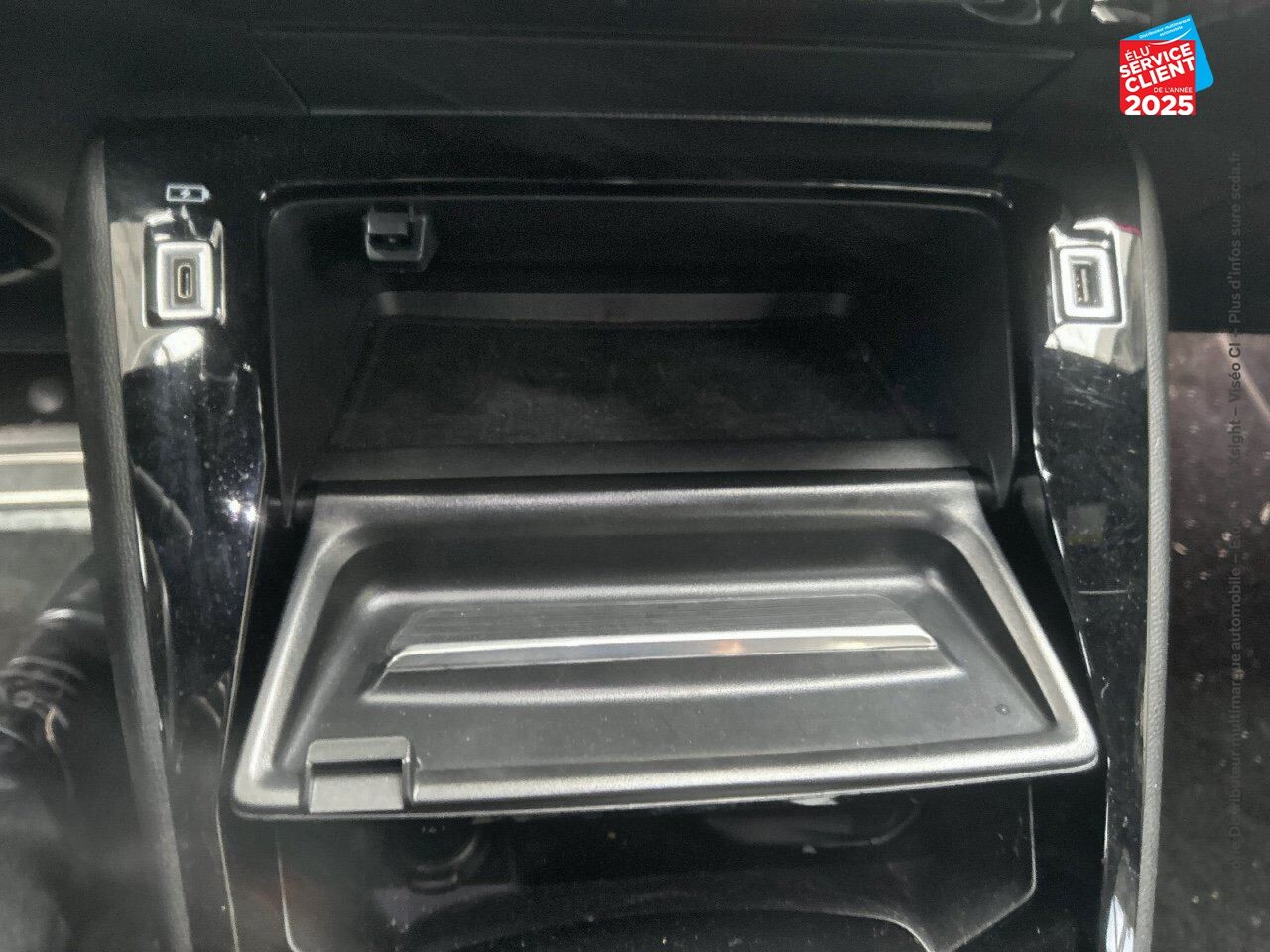 Véhicule d'occasion PEUGEOT 2008 1.2 PURETECH 130CH SS GT EAT8 chez Renault Sélestat